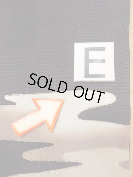 画像20: M1228A  女性用 留袖  シルク（正絹）   黒, 菊 【中古】 【USED】 【リサイクル】 ★★☆☆☆ (20)