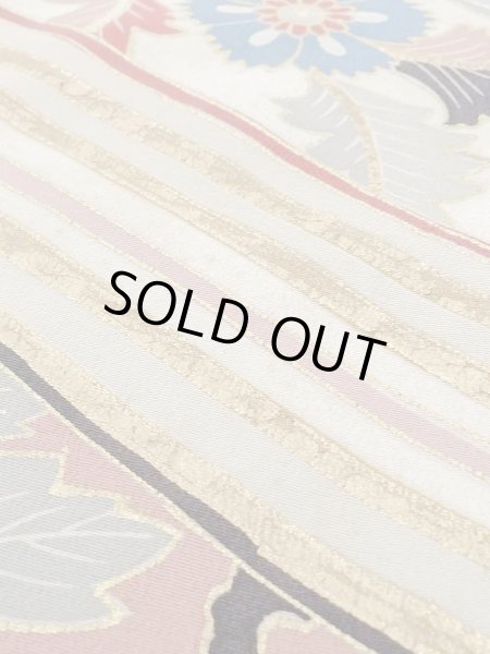 画像12: M1228D  女性用 留袖 経年劣化 シルク（正絹）   黒, 唐花 【中古】 【USED】 【リサイクル】 ★★☆☆☆ (12)