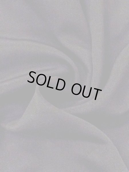 画像15: M1228D  女性用 留袖 経年劣化 シルク（正絹）   黒, 唐花 【中古】 【USED】 【リサイクル】 ★★☆☆☆ (15)