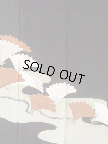 画像5: M1228F  女性用 留袖  シルク（正絹）   黒, かすみ 【中古】 【USED】 【リサイクル】 ★★☆☆☆ (5)