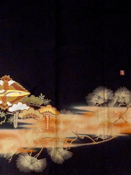 画像6: M1228I  女性用 留袖  化繊   黒, 梅 【中古】 【USED】 【リサイクル】 ★★☆☆☆ (6)