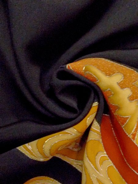 画像14: M1228K  女性用 留袖  シルク(正絹)   黒, かすみ 【中古】 【USED】 【リサイクル】 ★★☆☆☆ (14)