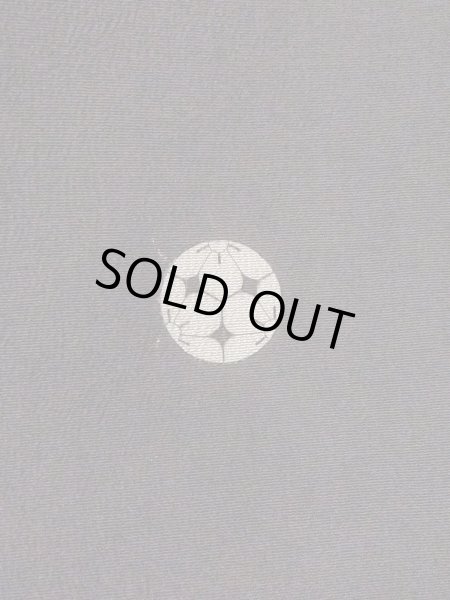 画像4: M1228L  女性用 留袖  シルク（正絹）   黒, 唐草 【中古】 【USED】 【リサイクル】 ★★☆☆☆ (4)