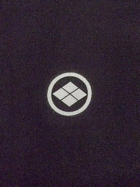 画像4: M1228N  女性用 留袖  シルク(正絹)   黒, 花 【中古】 【USED】 【リサイクル】 ★★☆☆☆ (4)