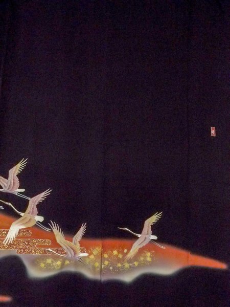 画像6: M1228N  女性用 留袖  シルク(正絹)   黒, 花 【中古】 【USED】 【リサイクル】 ★★☆☆☆ (6)