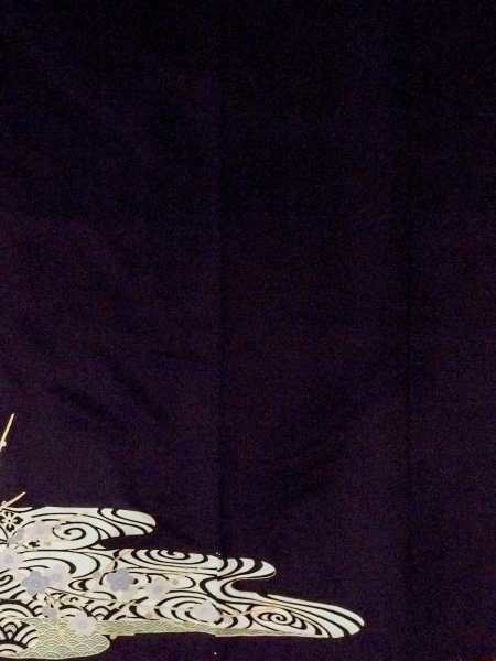 画像6: M1228O  女性用 留袖  化繊   黒, 梅 【中古】 【USED】 【リサイクル】 ★☆☆☆☆ (6)