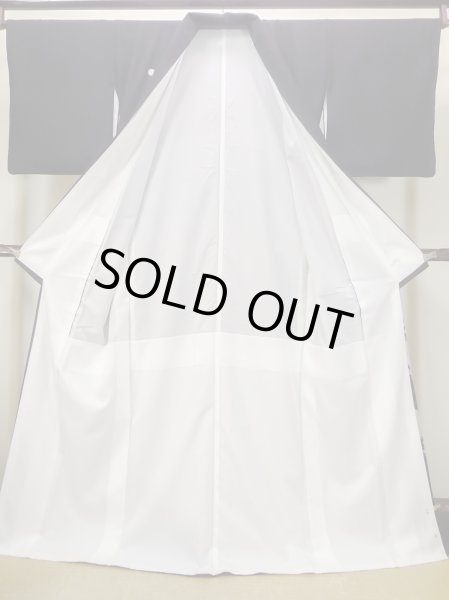 画像3: M1228R  女性用 留袖  化繊   黒, 桜 【中古】 【USED】 【リサイクル】 ★★☆☆☆ (3)