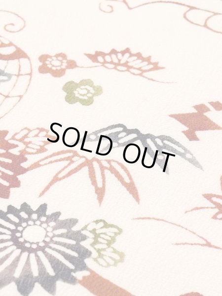 画像8: M1228S  女性用 小紋  シルク(正絹)   アイボリー, 菊 【中古】 【USED】 【リサイクル】 ★★☆☆☆ (8)