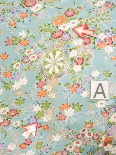 画像14: M1228V  女性用 小紋  シルク(正絹)  淡い 水色, 菊 【中古】 【USED】 【リサイクル】 ★★☆☆☆ (14)