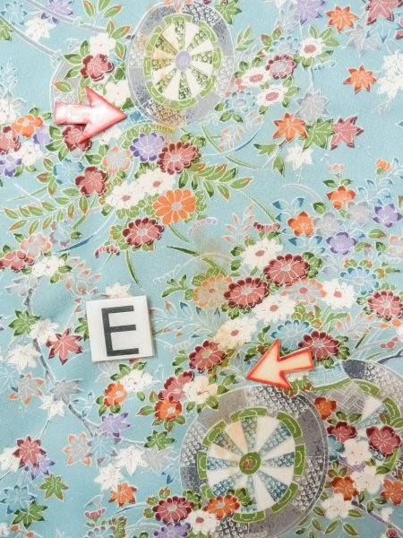 画像18: M1228V  女性用 小紋  シルク(正絹)  淡い 水色, 菊 【中古】 【USED】 【リサイクル】 ★★☆☆☆ (18)