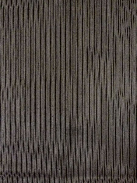 画像2: N0116F  男性用着物 使用感あり シルク（正絹）  深い 灰色, 線 【中古】 【USED】 【リサイクル】 ★☆☆☆☆ (2)