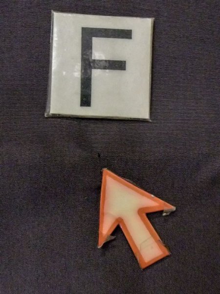 画像18: N0116G  男性用着物 色あせ/移り、経年劣化 シルク(正絹)   黒,  【中古】 【USED】 【リサイクル】 ★☆☆☆☆ (18)