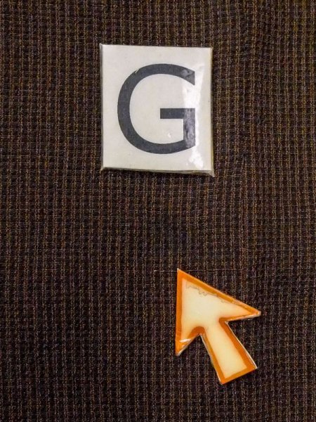 画像18: N0116L  男性用着物  シルク(正絹)  深い 茶色, 縞 【中古】 【USED】 【リサイクル】 ★★☆☆☆ (18)