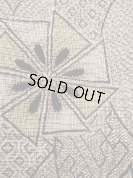 画像6: N0123A  女性用 紬  シルク（正絹）   茶色, 紗綾形文 【中古】 【USED】 【リサイクル】 ★★☆☆☆ (6)