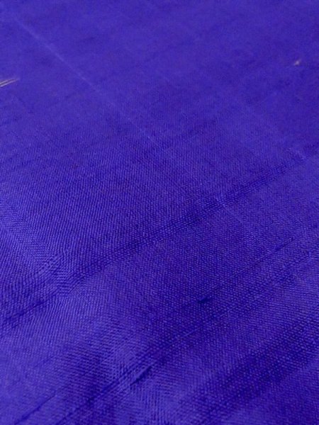画像8: N0123G  女性用 紬 裏:穴・破れ、表:使用感あり シルク(正絹) 鮮やか 青み 紫色, いげた 【中古】 【USED】 【リサイクル】 ★☆☆☆☆ (8)