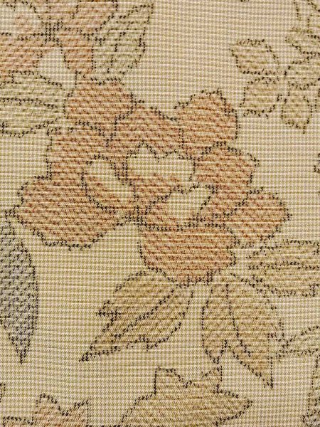 画像5: N0123K  女性用 紬  シルク(正絹) 薄い 灰色がかった ベージュ, ぼたん 【中古】 【USED】 【リサイクル】 ★★☆☆☆ (5)