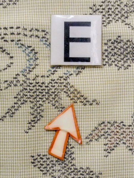 画像18: N0123O  女性用 紬  シルク（正絹） 淡い 灰色がかった 緑色, 花 【中古】 【USED】 【リサイクル】 ★★☆☆☆ (18)