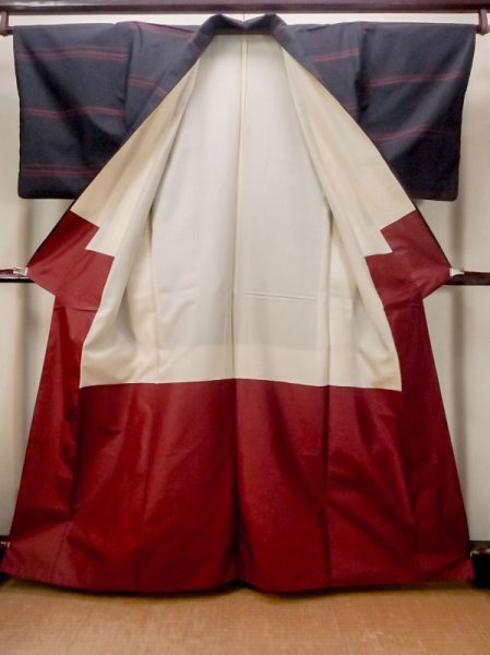 画像2: N0123P  女性用 紬  化繊   黒, 線 【中古】 【USED】 【リサイクル】 ★★☆☆☆ (2)