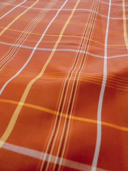 画像8: N0123W  女性用 紬  シルク（正絹）   橙色, チェック柄 【中古】 【USED】 【リサイクル】 ★★★☆☆ (8)