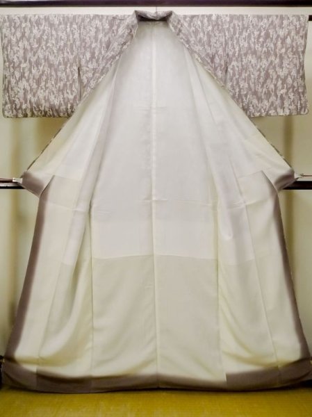 画像2: N0130H Mint  女性用 小紋  シルク(正絹)  紫み 茶色, あやめ 【中古】 【USED】 【リサイクル】 ★★★★☆ (2)