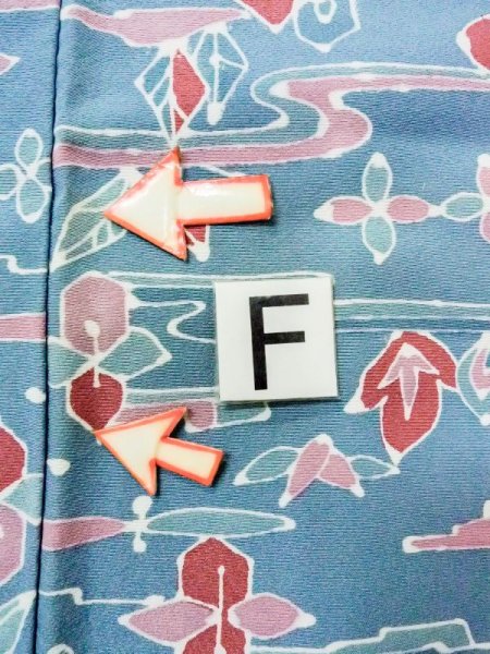 画像19: N0130I  女性用 小紋  シルク（正絹）   水色, 花 【中古】 【USED】 【リサイクル】 ★★★☆☆ (19)