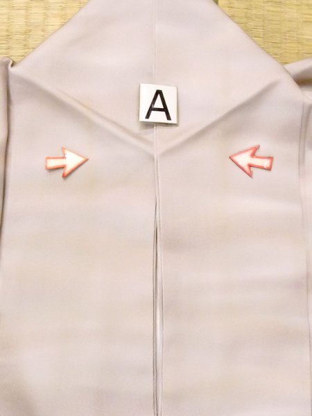 画像12: N0130U  女性用 小紋  化繊 淡い 灰色がかった 藤色, ぼかし 【中古】 【USED】 【リサイクル】 ★★☆☆☆ (12)