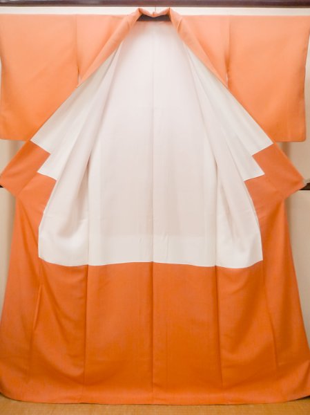 画像2: N0130V  女性用 色無地  化繊 薄い 鮮やか 珊瑚色,  【中古】 【USED】 【リサイクル】 ★★☆☆☆ (2)