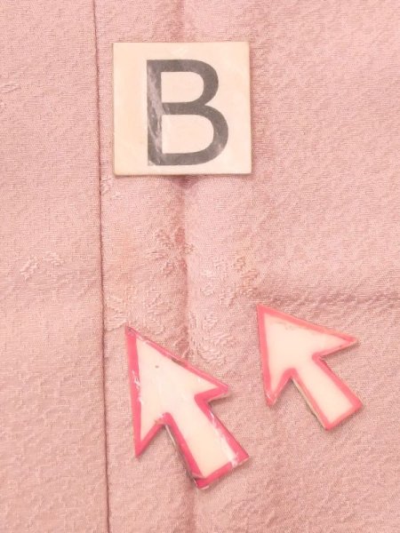 画像14: N0130W  女性用 色無地  シルク(正絹) 淡い 灰色がかった 桃色,  【中古】 【USED】 【リサイクル】 ★★☆☆☆ (14)