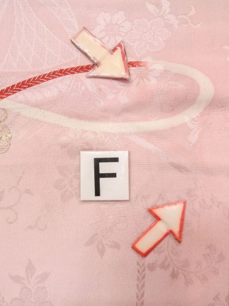 画像21: N0131B  女性用 子供用 汚れ/染み まり シルク(正絹) 淡い 薄い 桃色, 青海波 【中古】 【USED】 【リサイクル】 ★☆☆☆☆ (21)