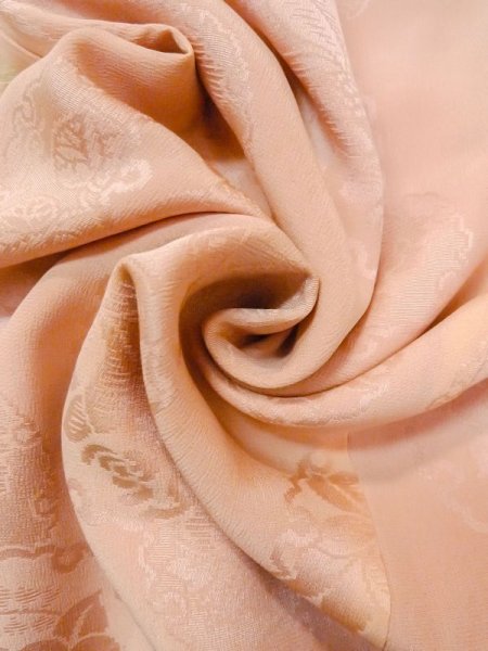 画像11: N0131C  女性用 子供用 子供用じゅばん すそに綿入り シルク(正絹) 淡い  桃色, 橘 【中古】 【USED】 【リサイクル】 ★★☆☆☆ (11)