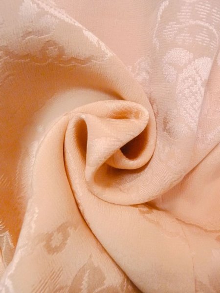 画像12: N0131C  女性用 子供用 子供用じゅばん すそに綿入り シルク(正絹) 淡い  桃色, 橘 【中古】 【USED】 【リサイクル】 ★★☆☆☆ (12)