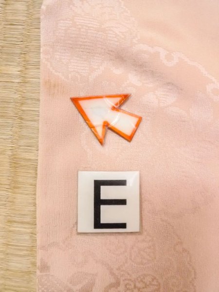 画像18: N0131C  女性用 子供用 子供用じゅばん すそに綿入り シルク(正絹) 淡い  桃色, 橘 【中古】 【USED】 【リサイクル】 ★★☆☆☆ (18)