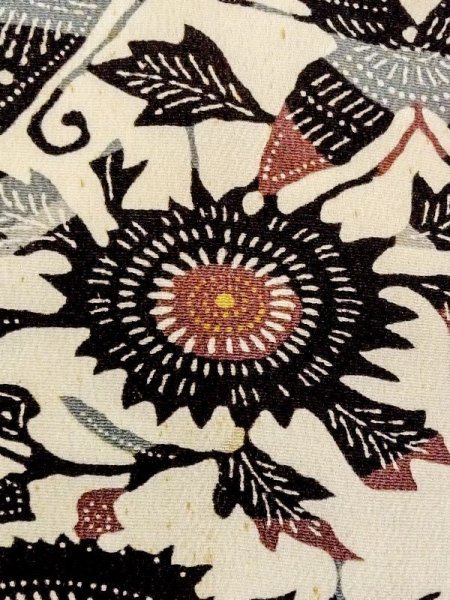 画像7: N0209B  女性用 羽織  シルク(正絹)   アイボリー, 花 【中古】 【USED】 【リサイクル】 ★☆☆☆☆ (7)