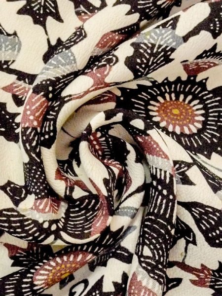 画像12: N0209B  女性用 羽織  シルク(正絹)   アイボリー, 花 【中古】 【USED】 【リサイクル】 ★☆☆☆☆ (12)