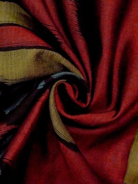 画像9: N0209C  女性用 羽織  シルク(正絹)  深い えんじ, 桐 【中古】 【USED】 【リサイクル】 ★☆☆☆☆ (9)