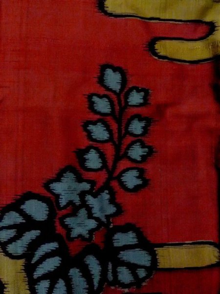 画像3: N0209D  女性用 羽織  シルク(正絹)  深い えんじ, 桐 【中古】 【USED】 【リサイクル】 ★☆☆☆☆ (3)