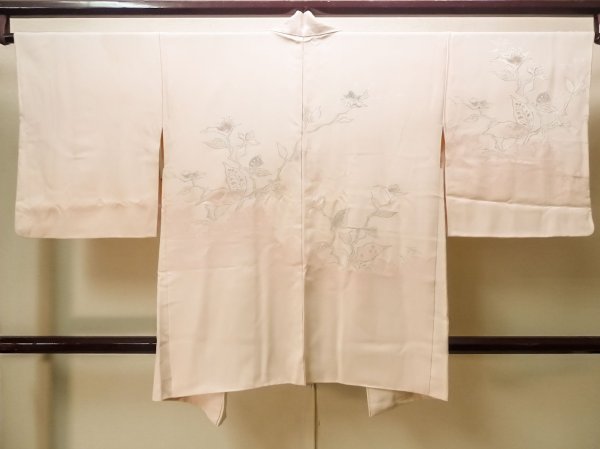 画像2: N0209I  女性用 羽織  シルク(正絹) 淡い 薄い 桃色, 花 【中古】 【USED】 【リサイクル】 ★★★☆☆ (2)