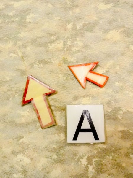 画像14: N0209K  女性用 羽織  シルク(正絹)  淡い 茶色, 抽象的模様 【中古】 【USED】 【リサイクル】 ★★☆☆☆ (14)