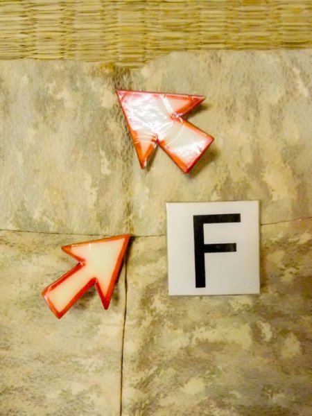 画像19: N0209K  女性用 羽織  シルク(正絹)  淡い 茶色, 抽象的模様 【中古】 【USED】 【リサイクル】 ★★☆☆☆ (19)