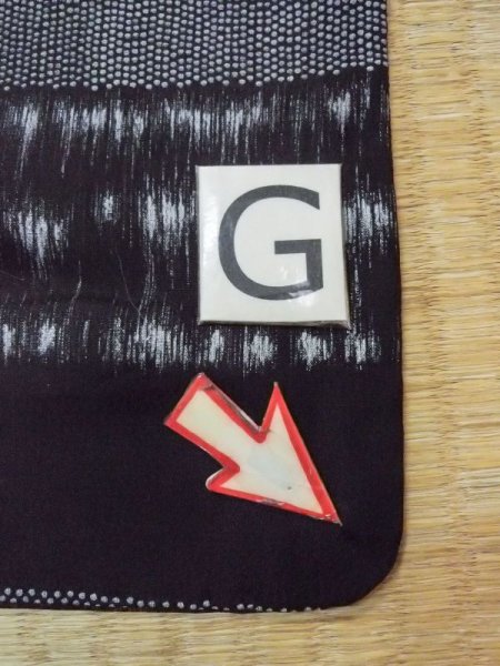 画像21: N0209N  女性用 羽織  シルク(正絹)   黒, 小さな点々 【中古】 【USED】 【リサイクル】 ★☆☆☆☆ (21)