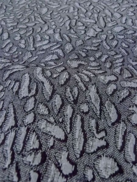 画像8: N0209Q  女性用 羽織  シルク(正絹)   灰色, 抽象的模様 【中古】 【USED】 【リサイクル】 ★★★☆☆ (8)