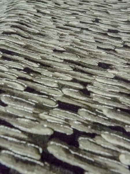 画像9: N0209S  女性用 羽織  シルク(正絹)   黒, 抽象的模様 【中古】 【USED】 【リサイクル】 ★★★☆☆ (9)