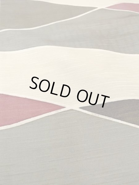 画像9: N0209T  女性用 羽織  シルク（正絹）   オフ　ホワイト, 幾何学模様 【中古】 【USED】 【リサイクル】 ★★☆☆☆ (9)