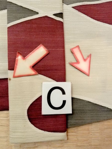 画像16: N0209T  女性用 羽織  シルク(正絹)   オフ ホワイト, 幾何学模様 【中古】 【USED】 【リサイクル】 ★★☆☆☆ (16)