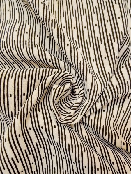 画像9: N0210B  女性用 羽織  シルク(正絹)   オフ ホワイト, 線 【中古】 【USED】 【リサイクル】 ★★☆☆☆ (9)