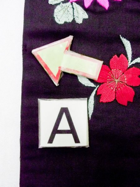 画像7: N0216D 名古屋帯 女性用着物 シルク(正絹)   黒 菊 【中古】 【USED】 【リサイクル】 ★★★☆☆ (7)