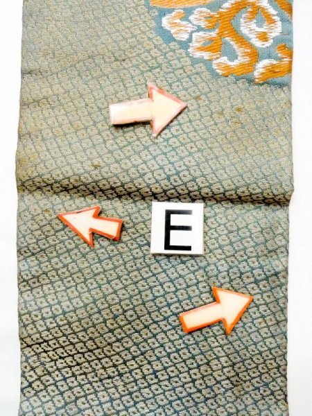 画像11: N0216F 名古屋帯 女性用着物 シルク(正絹) 灰色がかった 緑み 水色 花 【中古】 【USED】 【リサイクル】 ★☆☆☆☆ (11)