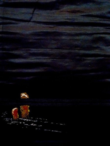 画像3: N0216K 名古屋帯 女性用着物 シルク(正絹)   黒 梅 【中古】 【USED】 【リサイクル】 ★☆☆☆☆ (3)