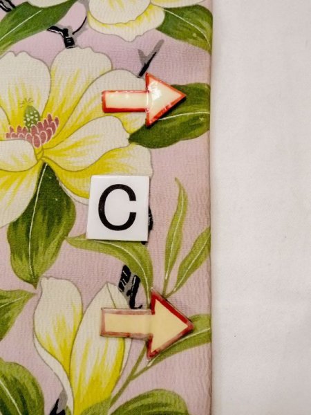 画像9: N0216L 名古屋帯 女性用着物 シルク(正絹)  淡い 桃色 花 【中古】 【USED】 【リサイクル】 ★★☆☆☆ (9)