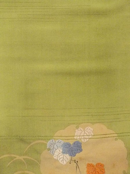 画像3: N0216P 名古屋帯 女性用着物 シルク(正絹) 淡い 灰色がかった 黄緑色 菊 【中古】 【USED】 【リサイクル】 ★★☆☆☆ (3)